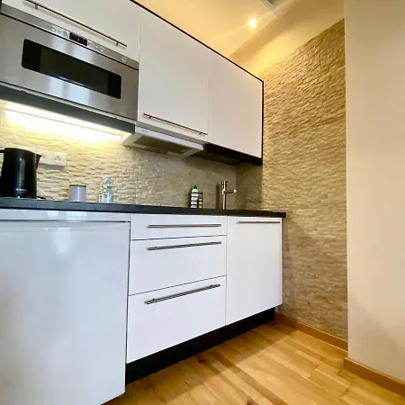 K22 Postepu 10 Aparts